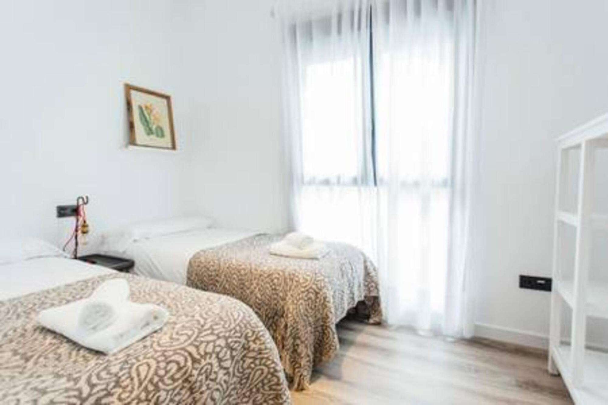 סביליה Cozy And Functional- 2Bd 1Bth - Alfalfa מראה חיצוני תמונה